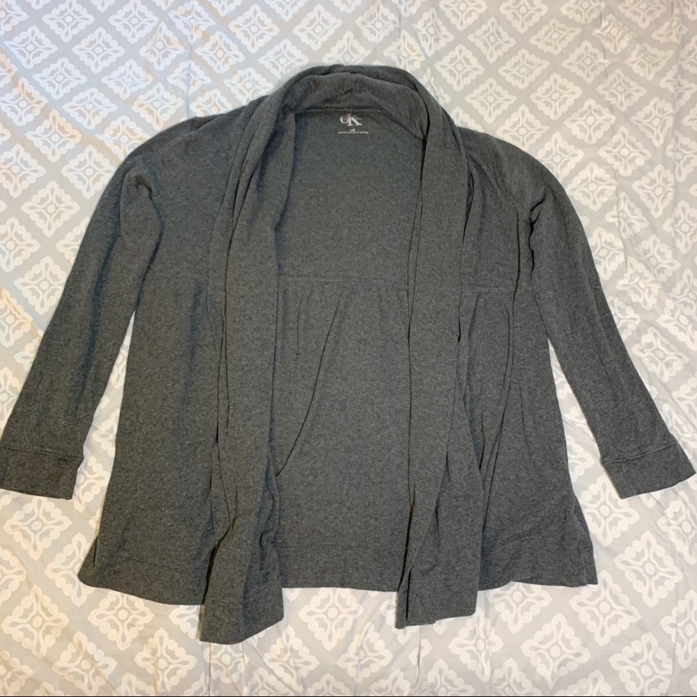 🍓Calvin Klein Cardigan